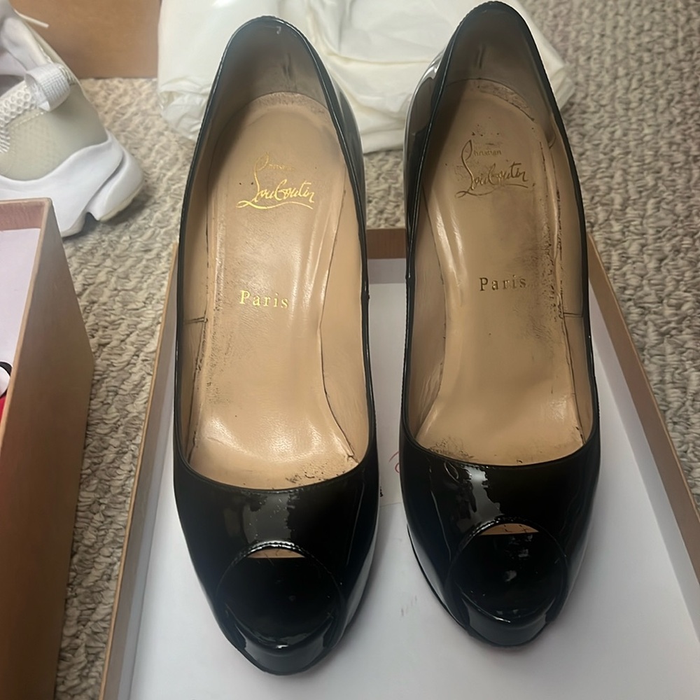 Christian Louboutin Very Prive 120 Patent